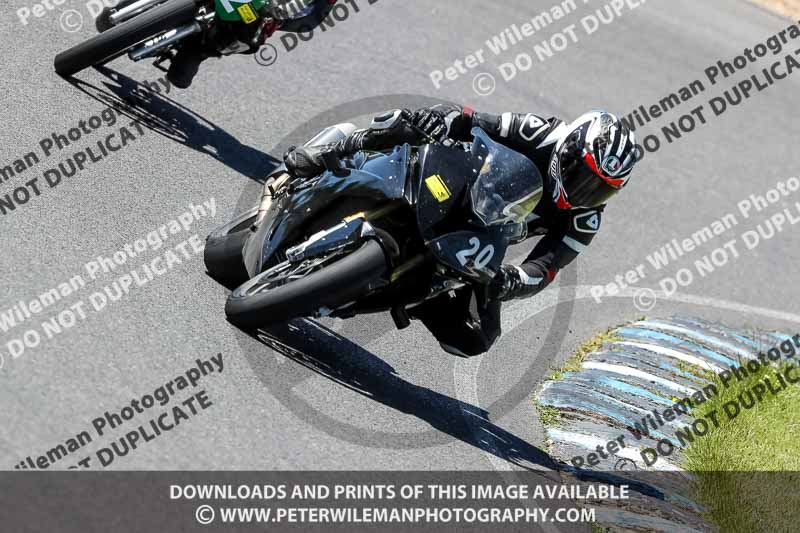 enduro digital images;event digital images;eventdigitalimages;lydden hill;lydden no limits trackday;lydden photographs;lydden trackday photographs;no limits trackdays;peter wileman photography;racing digital images;trackday digital images;trackday photos